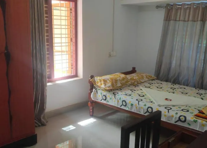 Aroma Ac Villa Varkala