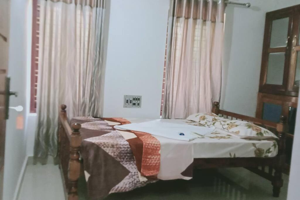 Aroma Ac Villa Varkala Varkala