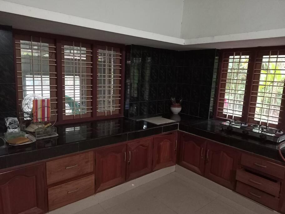Aroma Ac Villa Varkala Varkala